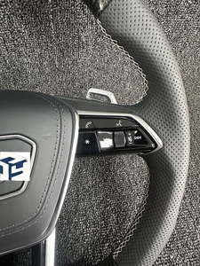 <span class=keywords><strong>Volant</strong></span> en cuir perforé à fond plat de style RS <span class=keywords><strong>SLine</strong></span> personnalisé pour Audi A3 A4 B7 A6 C7 R8 RS3 A7 RS5 RS6 A8 Q5 Q8 - Product Image 3