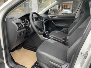 Volkswagen <span class=keywords><strong>T</strong></span>-<span class=keywords><strong>Cross</strong></span> 2020 280TSI DSG Comfort Edition Usata, SUV Economico per Esportazione, Auto di Seconda Mano da Concessionaria - Product Image 3