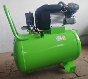 Aerógrafo Industrial Tipo Pistón con Capacidad de 100 Litros, Máquina de 3 HP y 2.2 KW - Product Image 4
