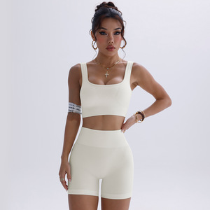 Ensemble de shorts de yoga sans couture à taille haute pour femmes Lulu, motif uni, soutien-gorge de sport pour la salle de sport, vêtements de sport pour le cyclisme, vêtements de sport actifs pour l'entraînement - Product Image 4