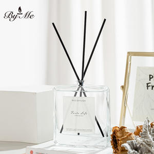 Ensemble cadeau diffuseur de parfum de luxe personnalisé 120 ml pour la maison, avec boîte cadeau, pour femmes - Product Image 3