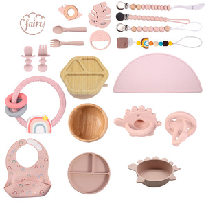 Vajilla de alimentación de silicona para niños aprendiendo <span class=keywords><strong>a</strong></span> <span class=keywords><strong>comer</strong></span> Tenedor de entrenamiento cuchara suministros para bebés babero de silicona juego de cuencos con ventosa - Product Image 2