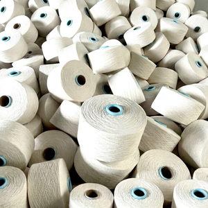 Fil de coton peigné recyclé mélangé Nithya, absorbant l'humidité, Ne 20s-30s, cônes textiles industriels - Product Image 1