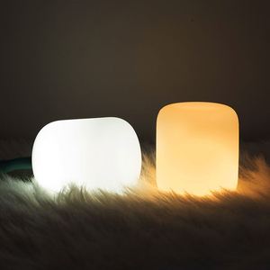 Nouvelle lanterne LED multifonctionnelle en silicone Xz, petite, pour le camping, lampe de nuit avec batterie rechargeable, lampe portable - Product Image 4