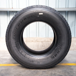 Neumático Radial para Camión de Fabricante Chino, Todas las Posiciones, 385/65R22.5 385/65/22.5 385 65 22.5, Neumático Radial para Camión 385/65R22.5 TUBEL - Product Image 5