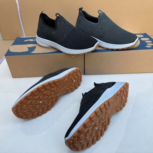 Nouvelles <span class=keywords><strong>chaussures</strong></span> <span class=keywords><strong>de</strong></span> course respirantes pour hommes, baskets <span class=keywords><strong>de</strong></span> <span class=keywords><strong>sport</strong></span> légères en maille, <span class=keywords><strong>chaussures</strong></span> <span class=keywords><strong>de</strong></span> marche confortables pour la salle <span class=keywords><strong>de</strong></span> <span class=keywords><strong>sport</strong></span>, le jogging et l'entraînement - Product Image 4
