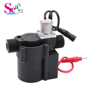 Système de chasse d'eau intégré entièrement automatique pour urinoir et toilettes, contrôle par capteur infrarouge, vannes de chasse d'eau à débit d'eau contrôlé - Product Image 1