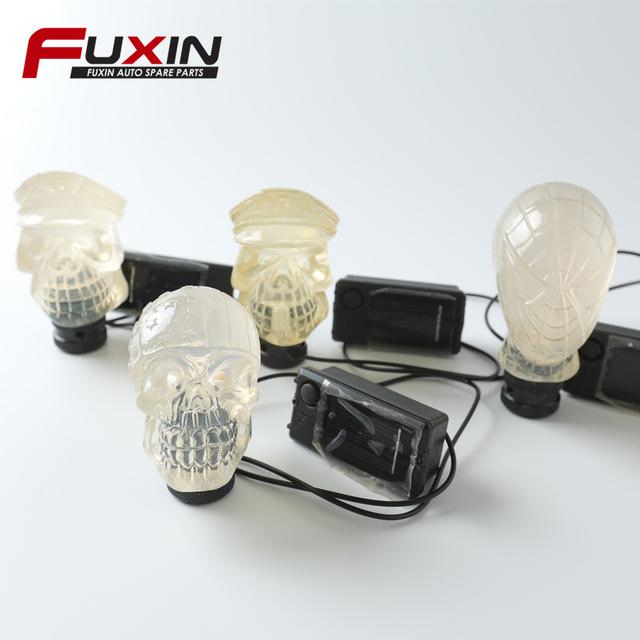 Wholesale Universal Automatic Car Led Lamp Novelty Gear Shift Stick Light Knob Personalized Gear Knobs Skull Gear Shifter