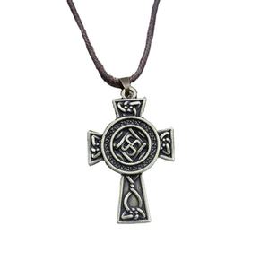 Collana pendente in Irlanda croce Retro religioni gioielli di moda oro placcato in lega di zinco catena alla moda regalo - Product Image 1
