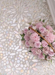 Carrelage en mosaïque <span class=keywords><strong>de</strong></span> verre à motif floral moderne avec design graphique pour le sol du balcon <span class=keywords><strong>de</strong></span> la villa - Product Image 6