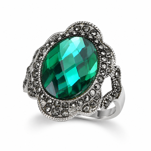 Anello Vintage Verde per Donne con Accento Viola, Accessorio da Dito per Uso Quotidiano - Product Image 1