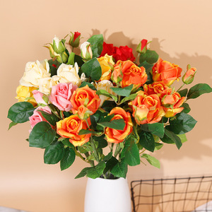 Ramo de Rosas Artificiales Rojas de Alta Simulación, Arreglo en Jarrón, Decoración para Sala de Estar, Día de San Valentín - Product Image 3