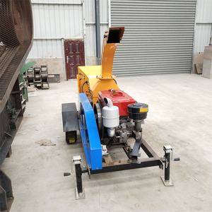 Déchiqueteuse de bois diesel commerciale 102hp 12 pouces tambour brosse déchiqueteuse route remorquable 1 an de garantie pour la vente au détail forestière - Product Image 4