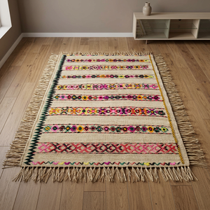 Tapis d'intérieur en paille écologique à motifs géométriques bohèmes faits à la main, avec tailles et couleurs personnalisables - Product Image 3