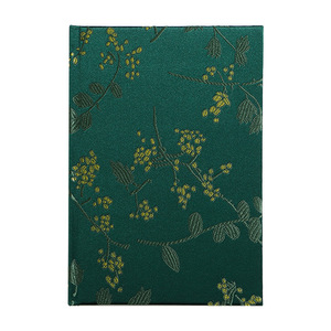 Venta al por mayor A5 mancha <span class=keywords><strong>bordado</strong></span> ciruela estilo chino clásico impermeable tela libro tela Tapa dura cuaderno ecológico - Product Image 1
