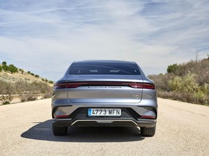 <span class=keywords><strong>BYD</strong></span> <span class=keywords><strong>Han</strong></span> <span class=keywords><strong>EV</strong></span> 2026 705 km Charge Rapide Édition Honor Berline Purement Électrique Conduite Intelligente DiPilot Véhicule Professionnel - Product Image 5