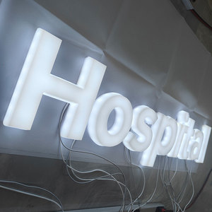 Letrero Luminoso de Acrílico con LED para Hospitales y Consultorios Médicos, Letrero Personalizado con Caja de Luz, Pilones, Señalización Exterior - Product Image 2
