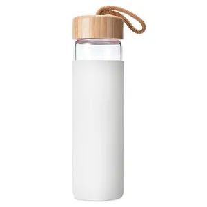 Wholesale Colorful Glass Water Bottle Frosted Drink ware Cheap Glass Water Bottle with silicone cover