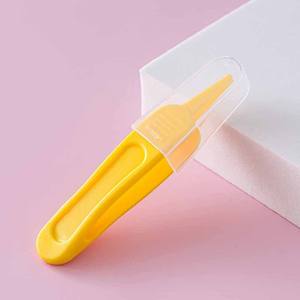 Pince à clip pour gouttes nasales pour bébé en plastique de 9 cm, pince à clip pour le nettoyage quotidien des bébés, pince à clip à tête ronde - Product Image 6