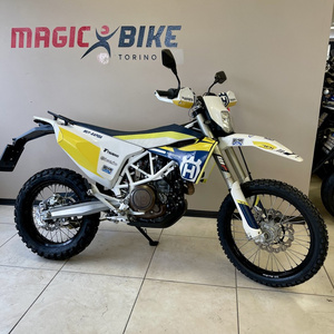 Para Motocicleta 701 sin Escobillas, 690cc, 80km/h, 01/2016, 145kg - Product Image 2