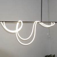 Lustre en aluminium 2023, décoration intérieure, nouveau style, lustre de plafond à led, intensité réglable, télécommande