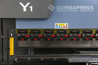 Presse plieuse CNC haute précision DP-SERVO-CT12 135T 3200mm CT12, machine de pliage hydraulique pour tôles en acier inoxydable