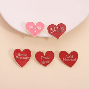 Broche de Corazón Rojo Divertido, Estilo Romántico Antiguo, Imitación de Esmalte, Joyería, Regalo Romántico para Amigos - Product Image 2