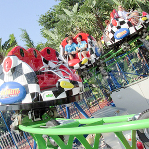Atractiva Montaña Rusa Giratoria de Acero para Parque de Atracciones en Venta - Fabricante para Exteriores e Interiores - Product Image 5