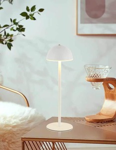 Electroless mờ Bàn cổ điển đèn cảm ứng cao Chân Retro đèn nấm vàng đen coreless có thu phí đèn bàn với USB - Product Image 5