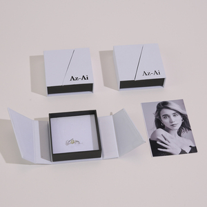 Boîte à bijoux en carton de luxe avec logo personnalisé, double anneau extensible, fermeture magnétique pour collier, boucles d'oreilles, rangement de cadeaux de haute qualité - Product Image 5