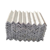 Q235/Q345 fer d'angle en acier laminé à chaud 20x20mm-150x150mm ASTM A36 pour cadre solaire et construction