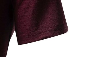 เสื้อยืดแขนสั้นคอวีกระดุมสี่เม็ดสำหรับผู้ชาย - Product Image 5