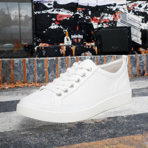 Baskets basses en cuir blanc à lacets pour femme – Chaussures décontractées de marche - Product Image 2