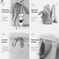 Sac à dos d'étudiant en polyester avec motif imprimé étoiles, plusieurs poches, fermeture éclair, avec un joli porte-clés chat en peluche pour le collège et le lycée