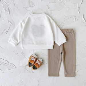 Conjunto Casual de Dos Piezas <span class=keywords><strong>para</strong></span> Bebé, Estilo Primavera-Otoño, Sudadera con Parche de <span class=keywords><strong>Osito</strong></span> de Peluche, Pantalones de Color Sólido, Transpirable y Personalizable - Product Image 6