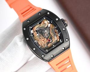 Reloj Mecánico con Movimiento Automático a Prueba de Agua, Diseño de Dragón Tallado en Color Naranja - Product Image 4