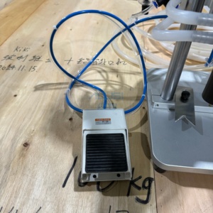 Máquina llenadora de perfumes, máquina embotelladora de perfumes, llenadora neumática de líquidos, máquina llenadora de aceites aromáticos de 2 boquillas - Product Image 6