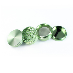Molino de Hierbas de Aleación de Aluminio Verde de 4 Piezas, Estilo Simple y Redondo, Molinillo de Especias Metálico de 63 mm, Portátil, para Hierbas Secas - Product Image 3