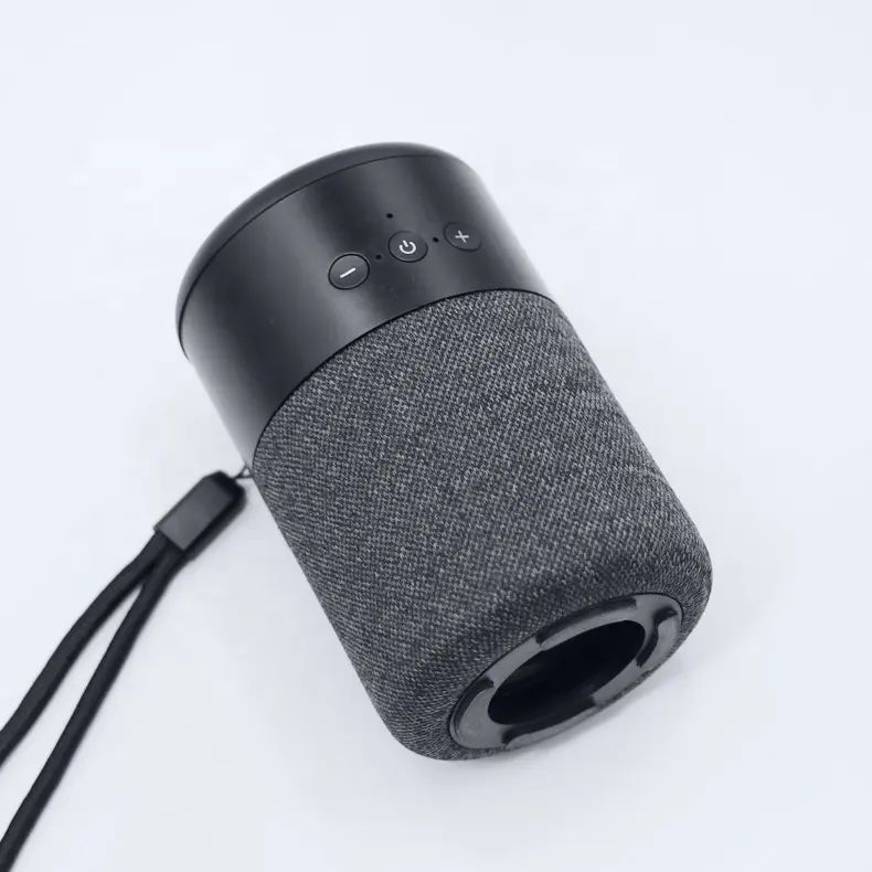 Good Sound Quality BT B20 fashion design new model speaker with 2 in 1 Tws earphones BT5.0