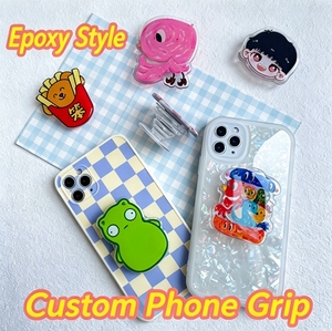 โลโก้สั่งทำ ขายส่ง ที่จับโทรศัพท์อะคริลิคแบบน่ารัก DIY ความหนา 5 มม. ที่จับโทรศัพท์รูปหัวใจ ที่จับโทรศัพท์แบบใสเคลือบอีพ็อกซี่ MOQ ต่ำ - Product Image 1