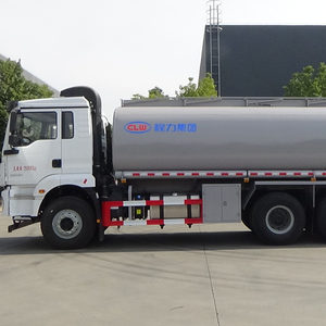 Camión Cisterna SHAANXI DEMLON X3000 6x4 de 25000 Litros, Motor Weichai de 350 CV, Transmisión Manual de 10 Velocidades - Product Image 5
