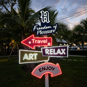 Weatherproof wall mount <b>sign</b> Monochrome LED illuminated <b>sign</b> Rectangle advertising <b>light</b> box Aluminum frame <b>light</b> box - Product Image 3