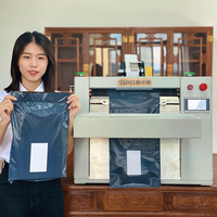 GURKI Desktop Tabletop Auto Fulfillment Système d'ensachage automatique Ensacheuse automatique Poly Mailer Courier Poly Auto ensacheuse