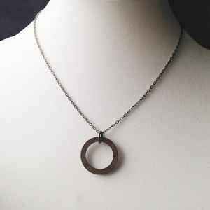 Colliers en bois fabriqués à partir de perles de bois naturel, fabriqués à la main pour la mode traditionnelle, le port quotidien et le style de bijoux - Product Image 5