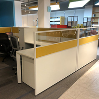 Mobilier de bureau moderne jaune Centre d'appels Cabine de travail 4 6 8 10 personnes Cloison de bureau en verre Poste de travail pour ordinateur de bureau