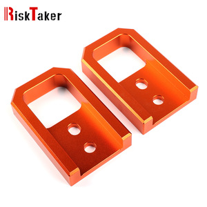 Gancho de Remolque RiskTaker de Aluminio con 2 Orificios para Toyota Tacoma Pickup SUV, Parachoques Delantero - Product Image 3