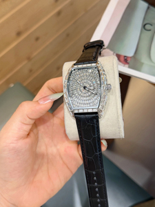 Montre de luxe pour femme, personnalisée, cadran serti de diamants, bracelet en cuir véritable, mouvement à quartz - Product Image 5