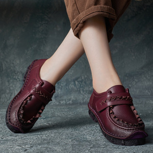 Chaussures décontractées pour femmes, style ethnique rétro, faites à la main, en cuir de vachette, à semelle souple, boutonnées, à coupe basse, confortables - Product Image 4