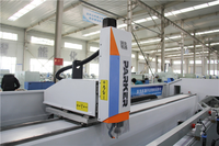 Centre d'usinage pour portes et fenêtres en aluminium PARKER CNC 3 axes avec système de commande SYNTEC complet, pour le perçage et le fraisage