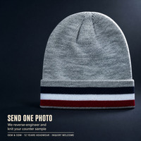 Bonnet côtelé personnalisé Highfly avec revers, OEM ODM, marque privée, rayures tricolores, pois, carreaux, chapeau d'hiver 100% acrylique unisexe de haute qualité